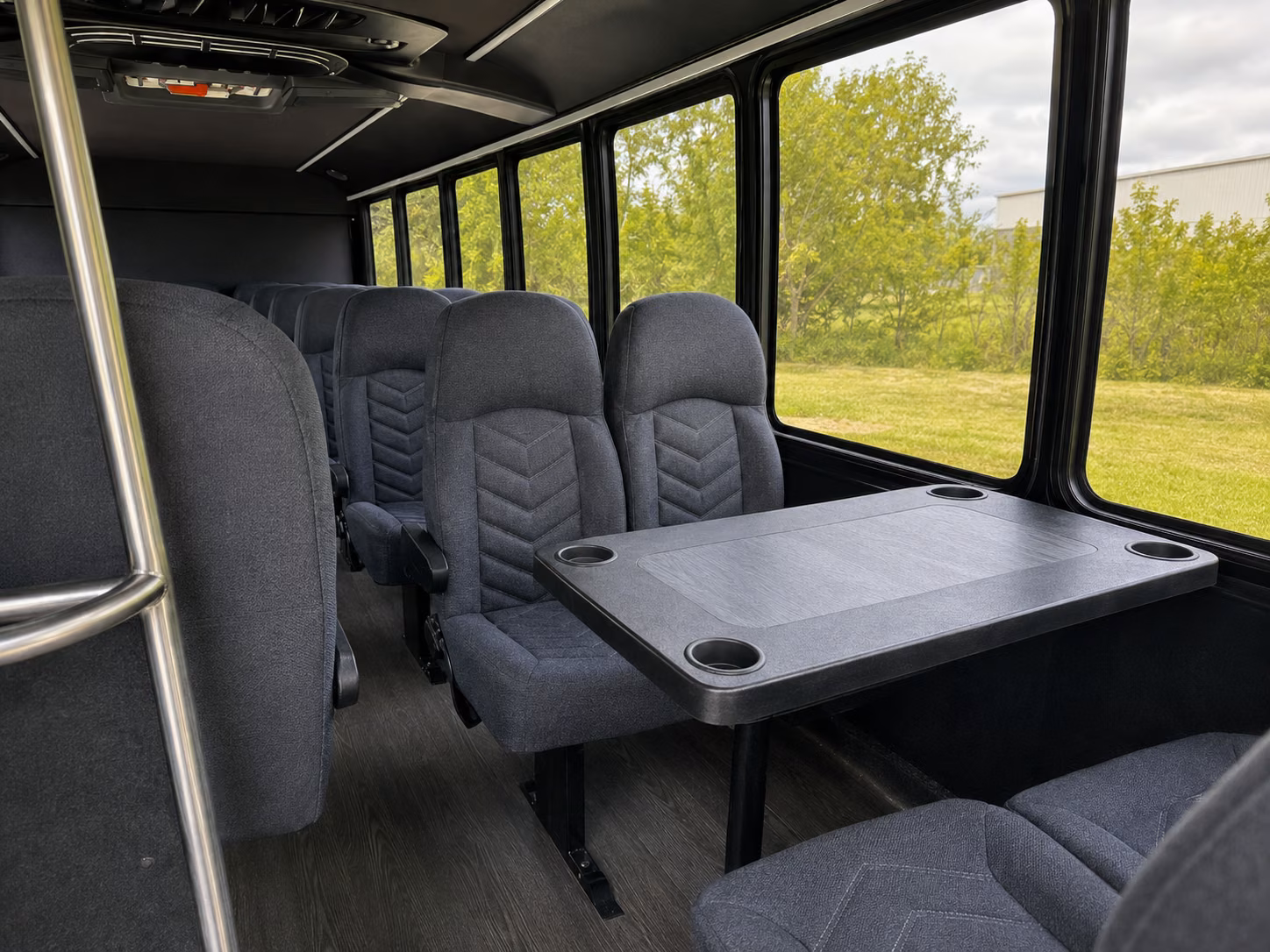 bachelor and bachelorette party bus rentals serving montebello