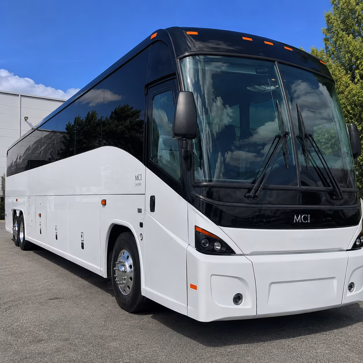 bus rental options for montebello trips