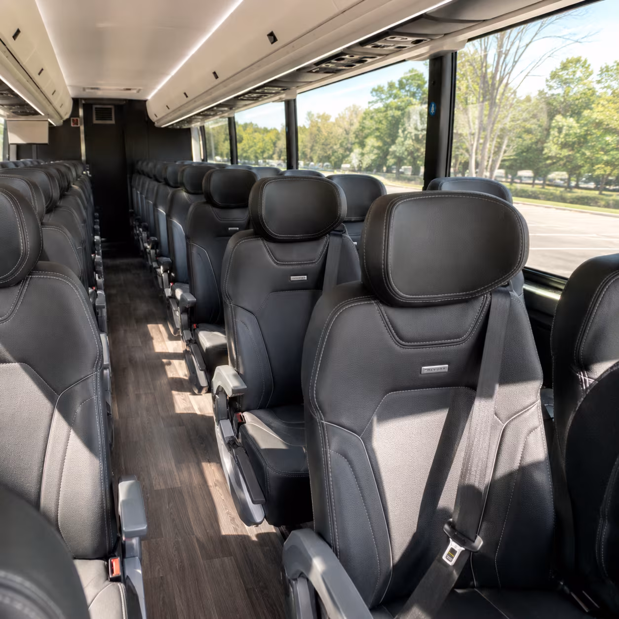 charter buses to the los angeles convention center for montebello groups