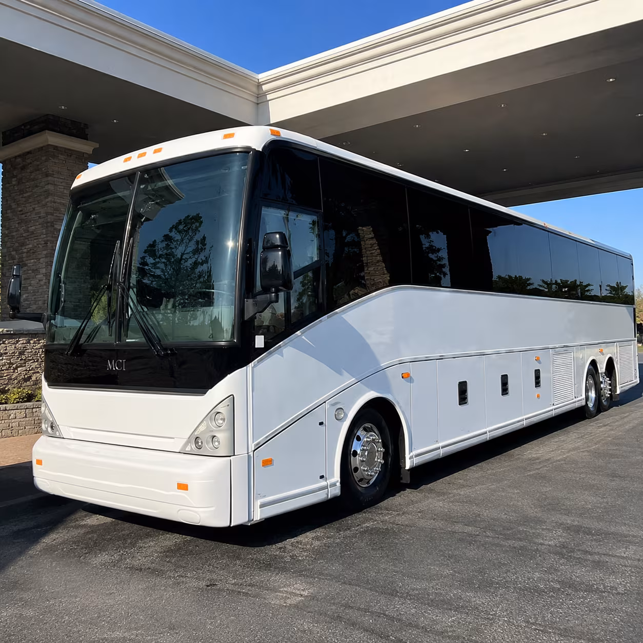 corporate wine tour and team event buses from montebello