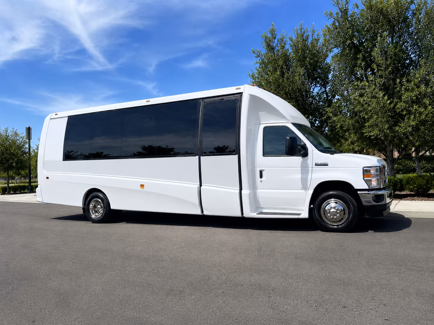 employee shuttle buses for montebello commuters and daily workforce runs