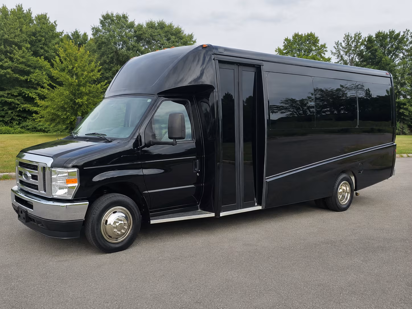 montebello wedding transportation onboard seating