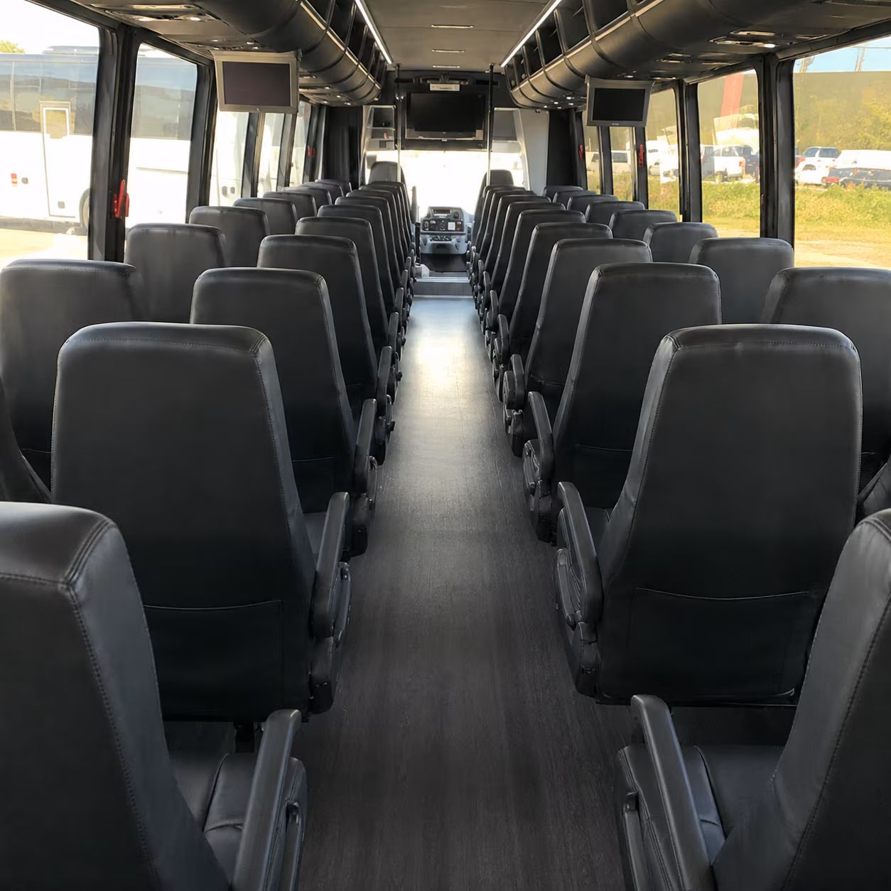 party buses for bachelorette wine tours out of montebello