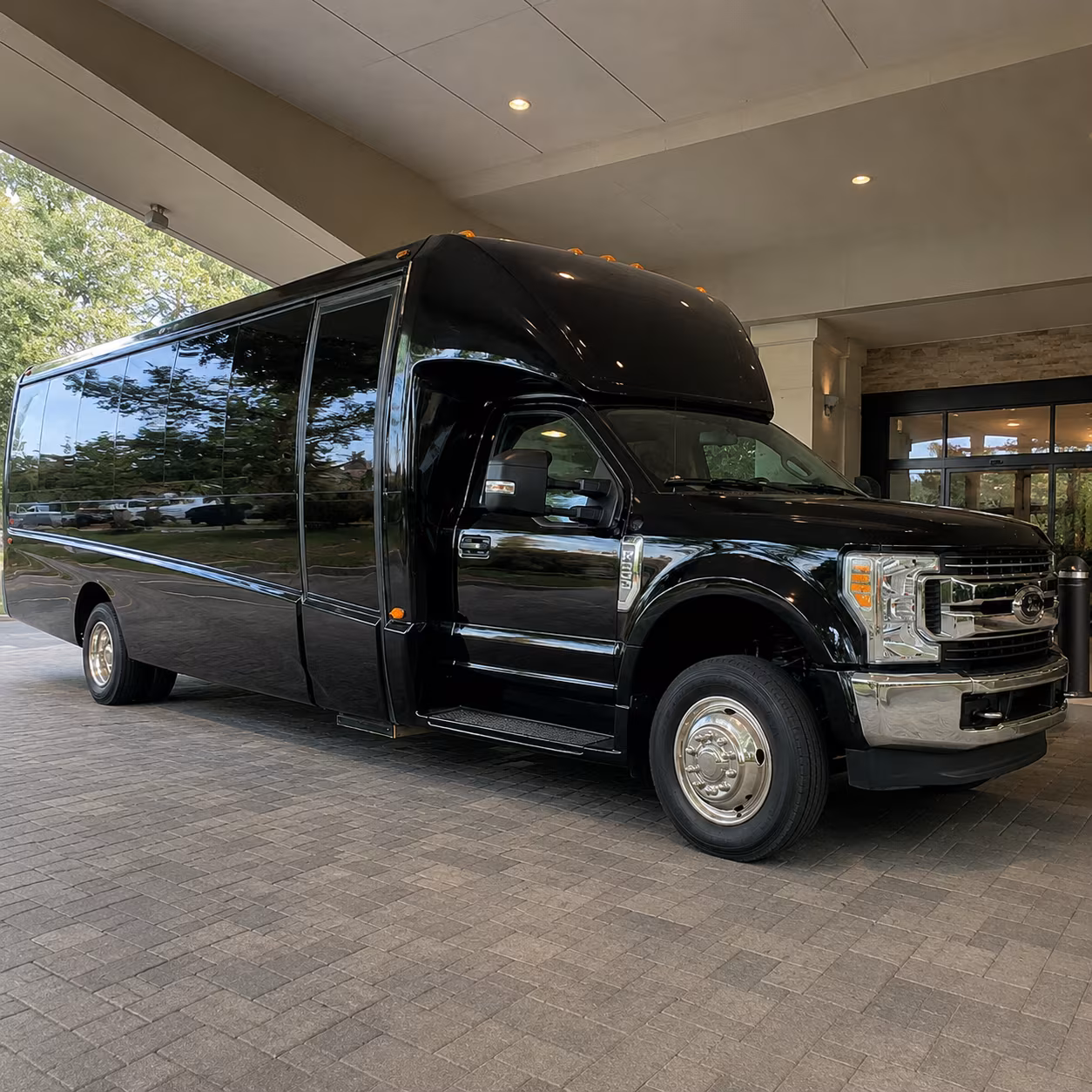 rams and chargers fan buses from montebello to sofi stadium